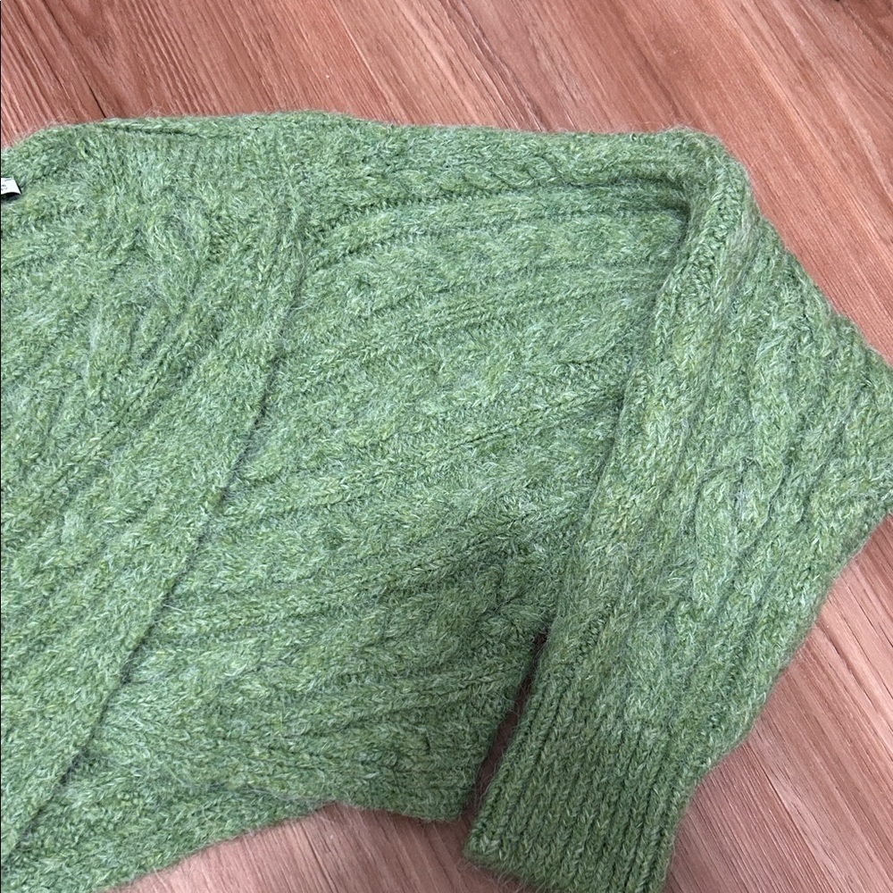 Zara Green Cable Knit Cropped Sweater Wrap Sweater Criss Cross Sweater - Picture 9 of 11